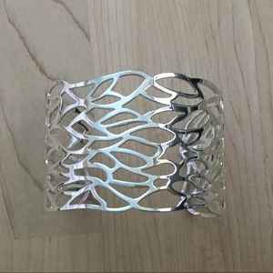 NWOT metal cuff bracelet